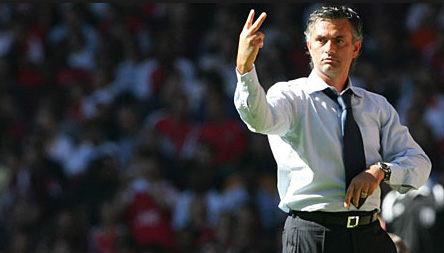 Mourinho raises two fingers for double meaning!