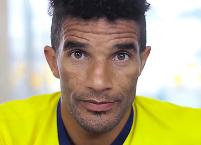 David James. the EPL clean sheets record holder.